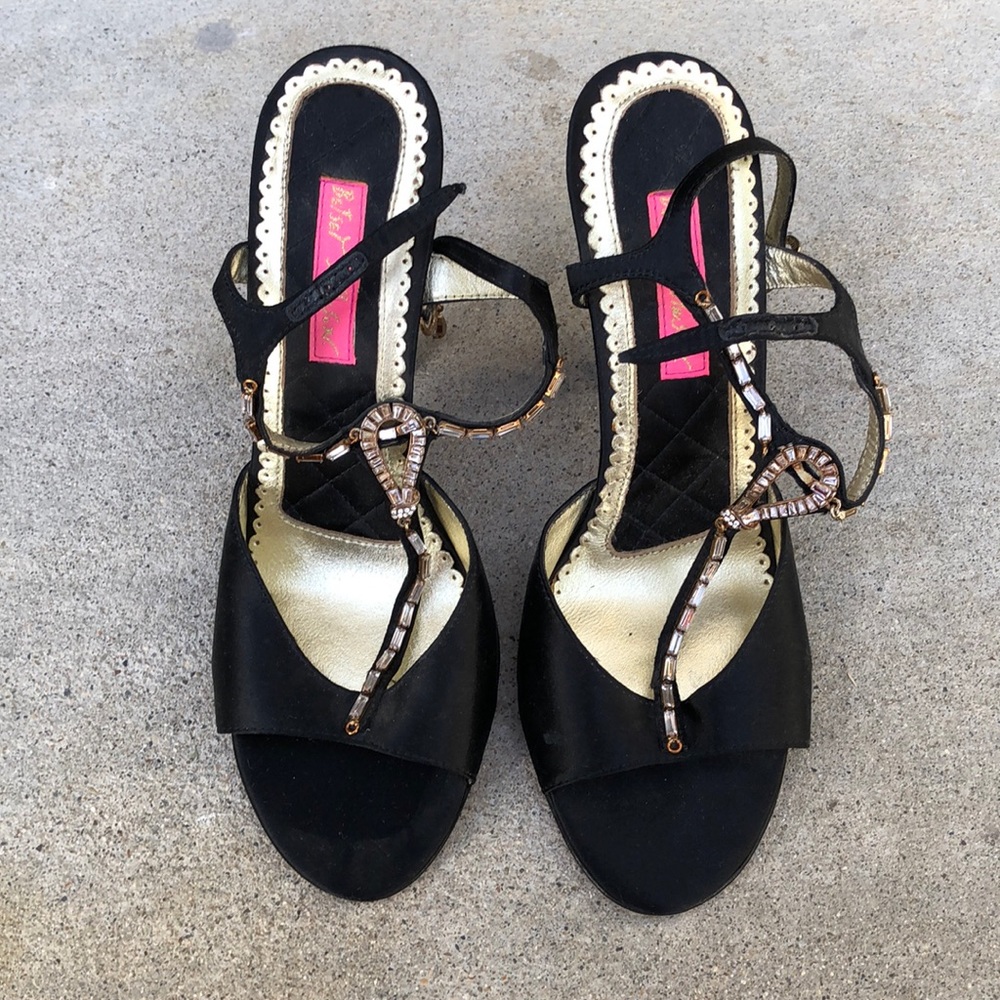 Betsey Johnson black satin heels